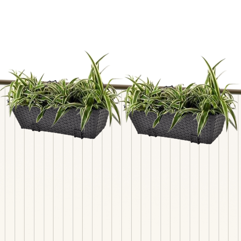 Affordable Variety / Outdoor Hanging Rattan Planter Set 20" 2 pcs Black